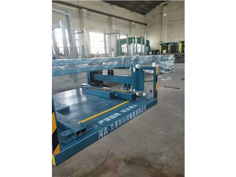 鏈條導(dǎo)軌式液壓升降作業(yè)(yè)平臺(tái)